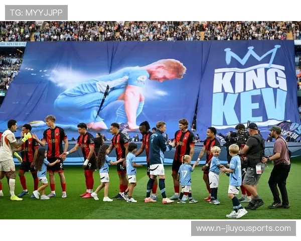 德布劳内远射曼城主场狂欢